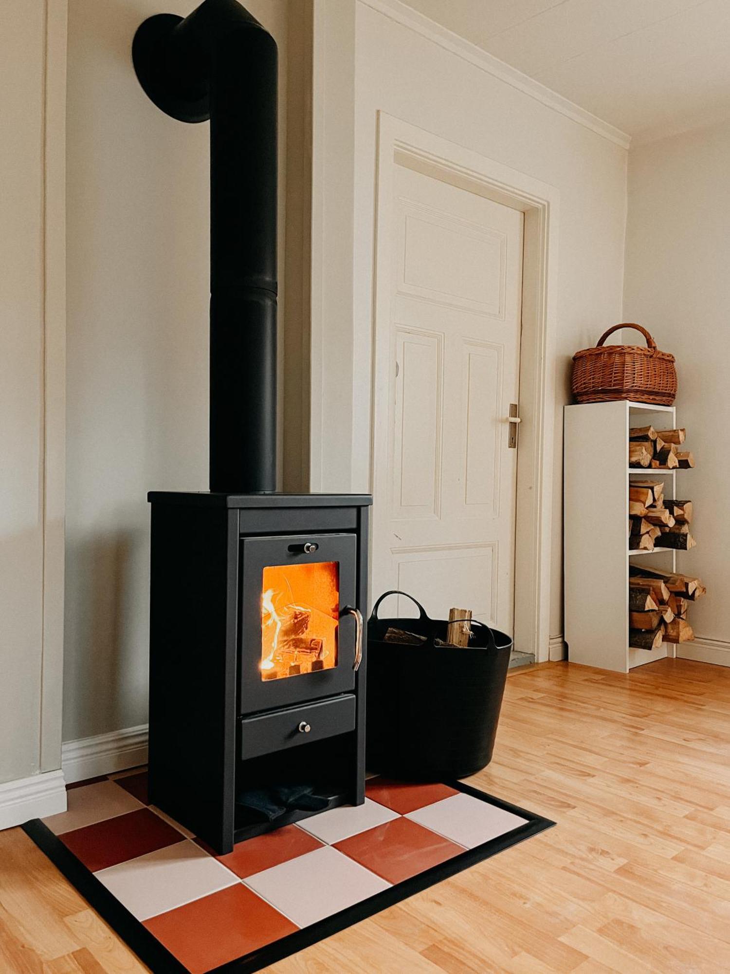 Charming House With Wood Stove Near Lake Virserum Exterior photo