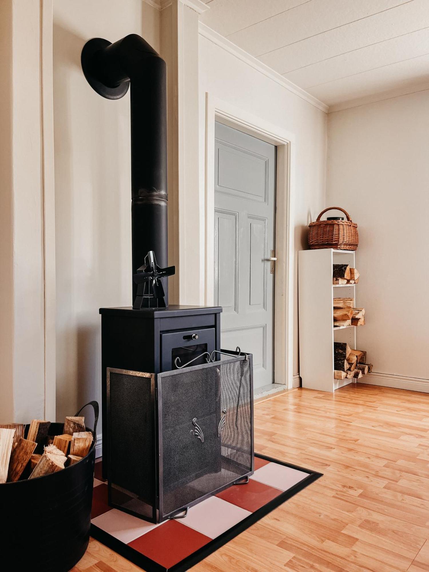 Charming House With Wood Stove Near Lake Virserum Exterior photo